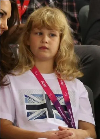 Et enfin, qui est cette demoiselle née en 2003 ?