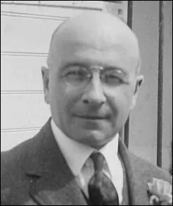 Né Marie Joseph Auguste...-Billiard, médecin reconnu, spécialisé dans la chirurgie vasculaire. Qui est-il ?