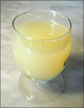 Et que rajouterez-vous dans ce pastis pour obtenir un bel oiseau ?