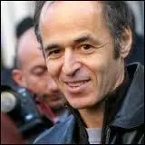 Dans sa chanson ''Le Coureur'' , Jean-Jacques Goldman évoque un athlète qui ''courait sur la plage abritée des alizés, une course avec les vagues, juste un vieux compte à régler'' . Son pays d'origine ne peut donc PAS être...