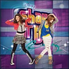 Bella Thorne est une chanteuse née le 8 octobre 1997 en Floride. Dans quelle série de Disney Chanel, joue-t-elle avec Zendaya ?