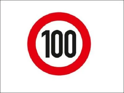 La vitesse maximale sur les autoroutes québécoises en zone rurale est de 100 km/h.