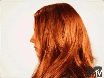 Quand est sorti l'album "Born to die" ?