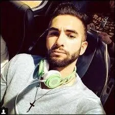 Combien de titres compte son album, sorti en 2014 ?