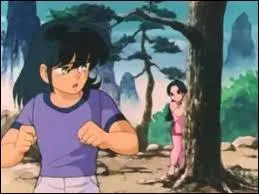 Entraîné par le vieux maître des cinq pics, ce personnage parviendra à servir Athéna sous la protection de la constellation du dragon. Qui est-ce ?