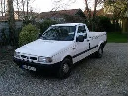 Pour finir, ce modèle est la version pick-up du ...