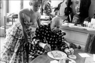 Qui est avec Picasso ?