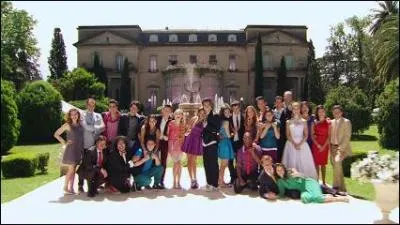 Violetta fait-elle un clin d'il à la fin comme dans les saisons 1 et 2 ?