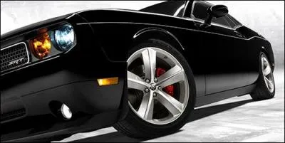 Contre quelle voiture, Letty-t-il gagne la course ?