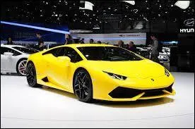 Quel est le modèle de cette Lamborghini ?