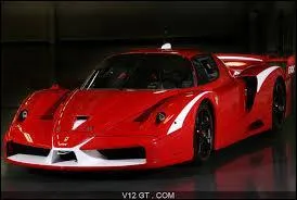 Quel est le modèle de cette Ferrari ?