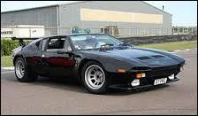 Comment s'appelle cette voiture ?