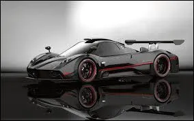 Quel est le modèle de cette Pagani ?