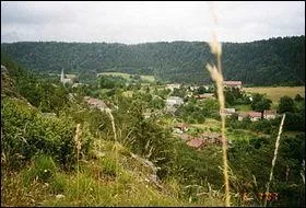 Dans quel département se trouve la ville de « Choux » ?