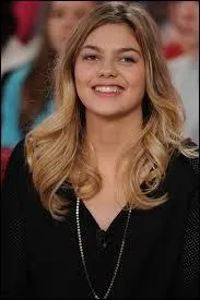 En avril 2015, dans quelle ville la jeune femme habite-t-elle ?