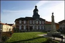 Village champardennais de l'arrondissement de Vitry-le-François, Possesse se situe dans le département ...