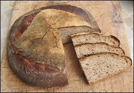 Le plus célèbre pain, le plus cher, est le pain porteur du nom d'un célèbre boulanger, aujourd'hui décédé. Il s'agit de  ?