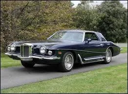 Quelle est cette vieille voiture ?