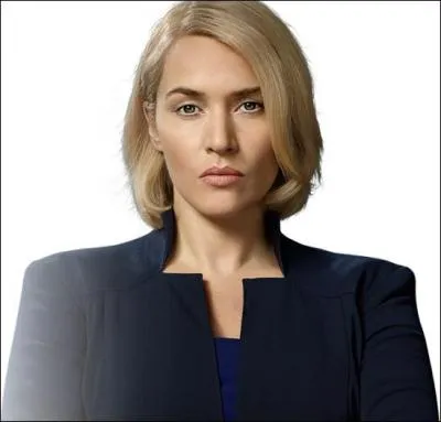 Elle est une Érudite et traque les Divergents :