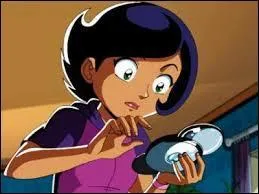 Comment la seule fille de l'équipe s'appelle-t-elle ?