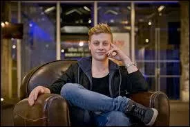 Quel métier exerce son père ?