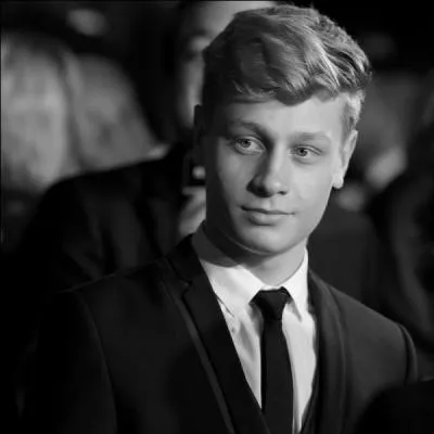 Quel est le nom de son chien en 2015 ?