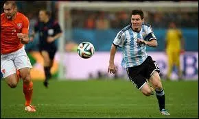 Comment l'unique petite sur de Lionel s'appelle-t-elle ?