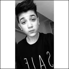 Comment s'appelle-t-il ?