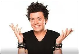 Comment s'appelle cet acteur de "SODA" ?