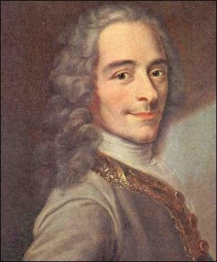 Avant de commencer avec Candide, quel était le vrai nom de Voltaire ?