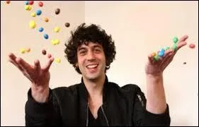 Qui est cet humoriste ?