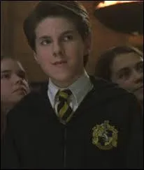 Dans quel collège Justin Finch-Fletchley devait-il aller ?