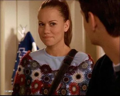 Quel objet caractérise Haley James au début des premières saisons ?