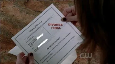 Que va-t-elle décider de faire contre son mari ?
(réponse donnée)