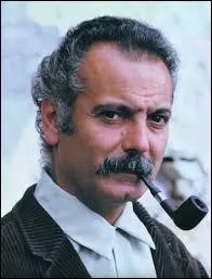 Complétez cette chanson, chantée par Georges Brassens
« Le temps ne fait rien à l'affaire, quand on est con, on est con.
Qu'on ait vingt ans, qu'on soit grand-père, quand on est con, on est con.
Entre vous, plus de controverses, cons caducs ou cons débutants, 
"______" cons de la dernière averse, "______" cons des neiges d'antan. »