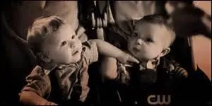 Avec qui Brooke a-t-elle décidé de s'installer, de se marier et d'avoir deux enfants ? (deux jumeaux : David et Jude)