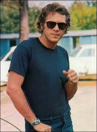 Qu'il soit avec une winchester à canon scié, ou sur une moto allemande, trouvez son nom !