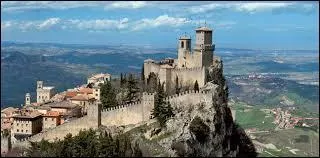 Saint-Marin est la plus ancienne république d'Europe.