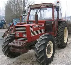 La marque de ce tracteur est ...