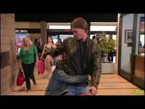 Dans quelle saison Lucas est-il parti de la série ' Les frères Scott ' ?