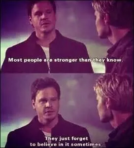 Comment Lucas considère-t-il son oncle Keith Scott ?