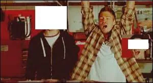 Qui est le demi-frère de Lucas Scott ?