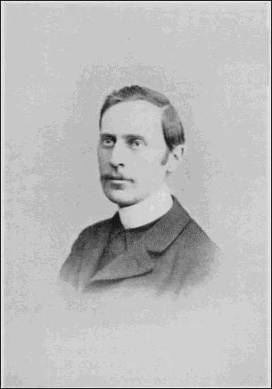 Lauréat du prix Nobel de littérature en 1915, il reçut le prix Fémina en 1905 pour "Jean-Christophe", roman en dix volumes centré sur la vie d'un musicien allemand. Qui est-ce ?