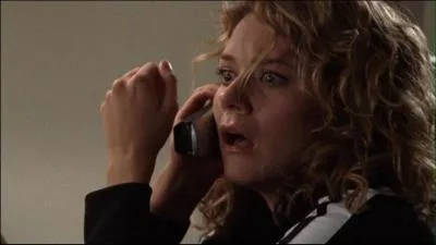 Qu'apprend Peyton dans la saison 4 ?