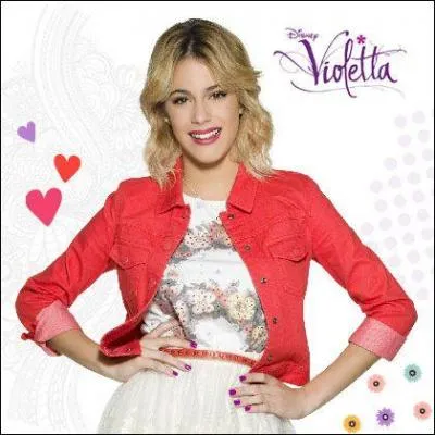Dans la saison 3 Violetta a les cheveux ...