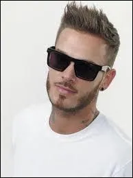 A-t-il un frère ? Comment s'appelle-t-il ?