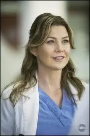 Que peux-tu dire sur elle ?