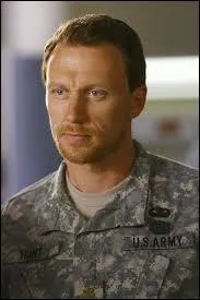 Que peux-tu dire sur lui ?