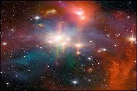 Lequel de ces gaz n'est pas présent en quantité dans une étoile ?