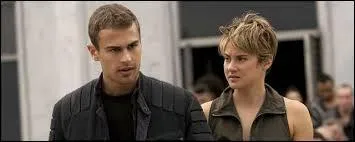 Quelle est la relation entre Tris et Quatre ?